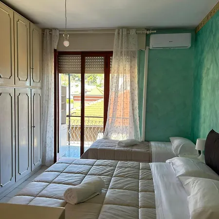 Casa Lora Con Privata Rda Luxury Apartament Bordighera