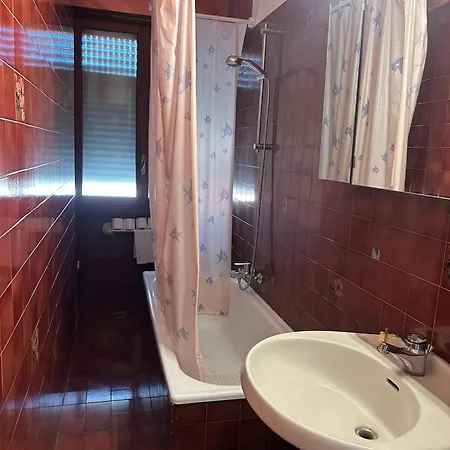 Casa Lora Con Spiaggia Rda Luxury Apartamento